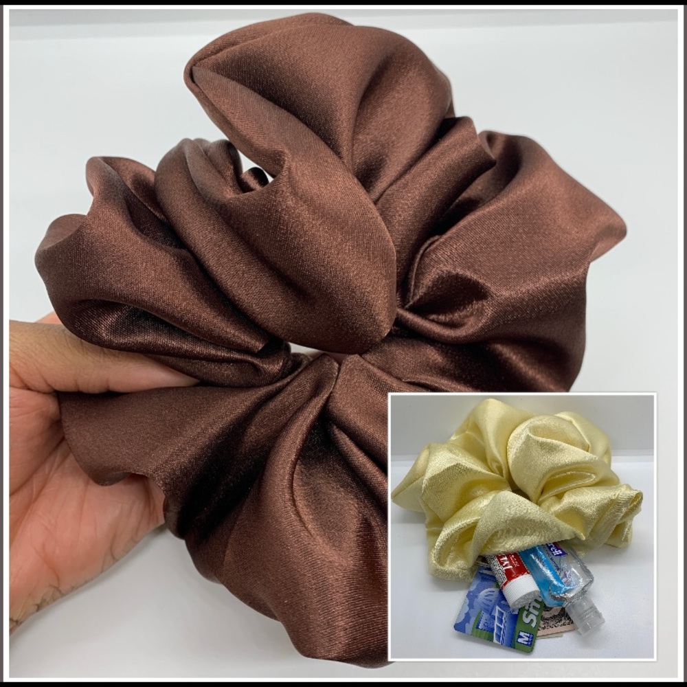 2/$20 OVERSIZED Zipper Pouch Scrunchie Brown